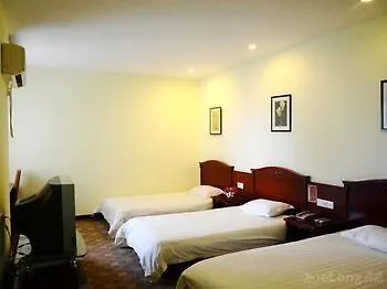 Suzhou Zuilinyouli Holiday Hotel  苏州